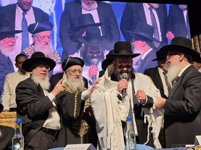 טקס הכתרת הרב משה פרזיס לרבה של חולון