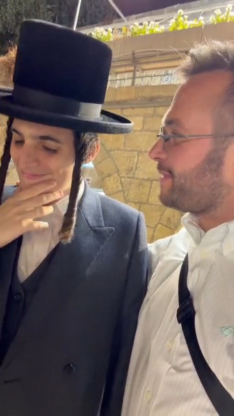 מוטי שטיינמץ מתייחס להופעה שלו בחתונת הזמר עומר אדם