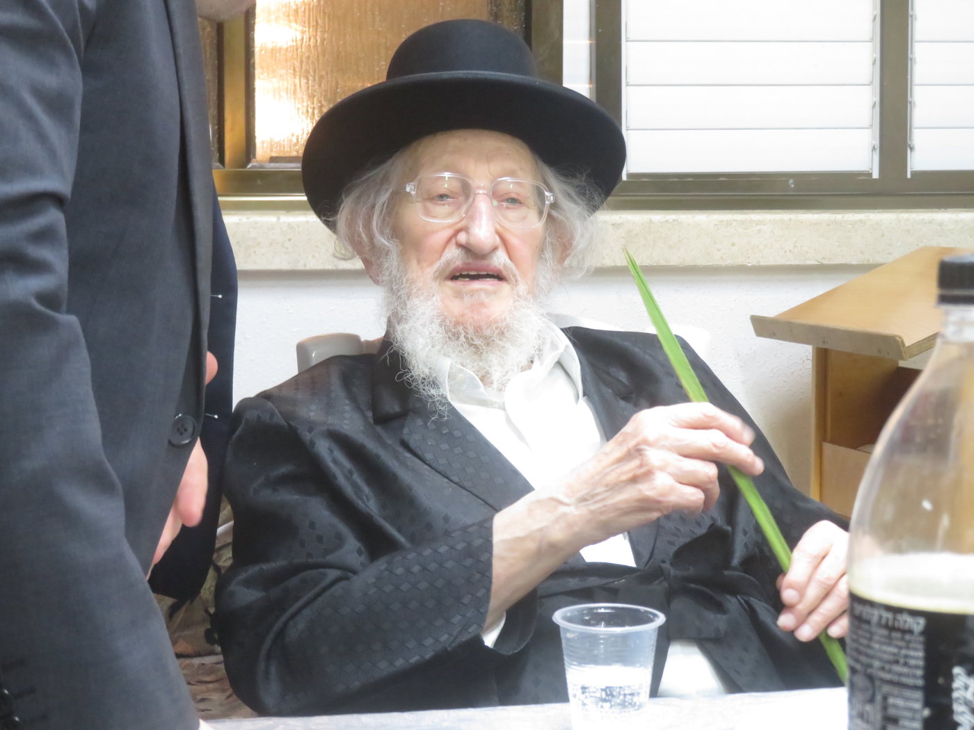 ערב סוכות אצל הגר"א לוי