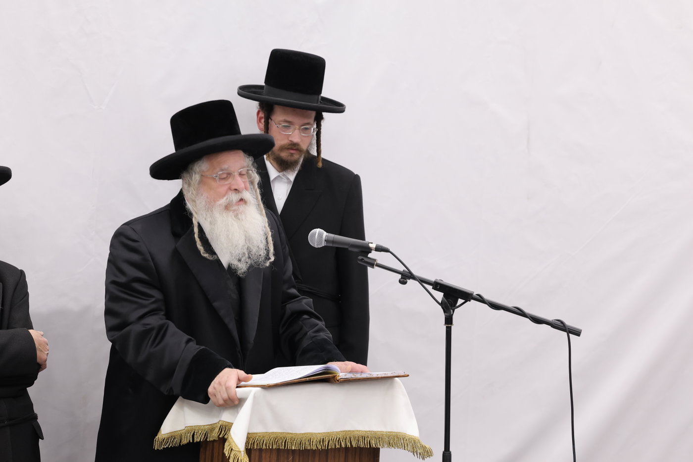 ערב ומוצאי יו"כ בנדבורנה ירושלים