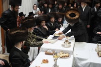 ערב ומוצאי יו"כ בחצה"ק סערט ויזניץ