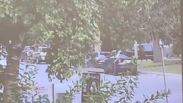 "אתם הולכים למות למען היהודים", צעק המחבל לשוטרים | תיעוד מזעזע מהפיגוע ביום כיפור בקנדה