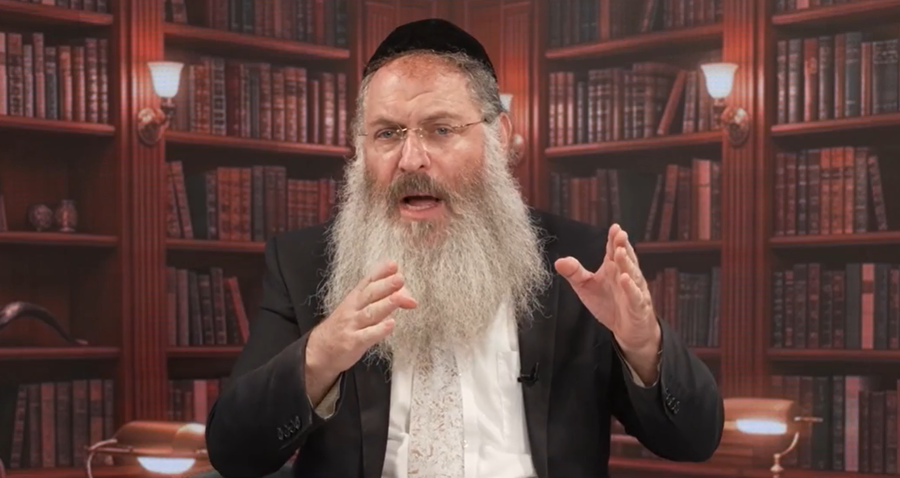 הכמות והזמן: דיני אכילת הפת בלילה הראשון בסוכה