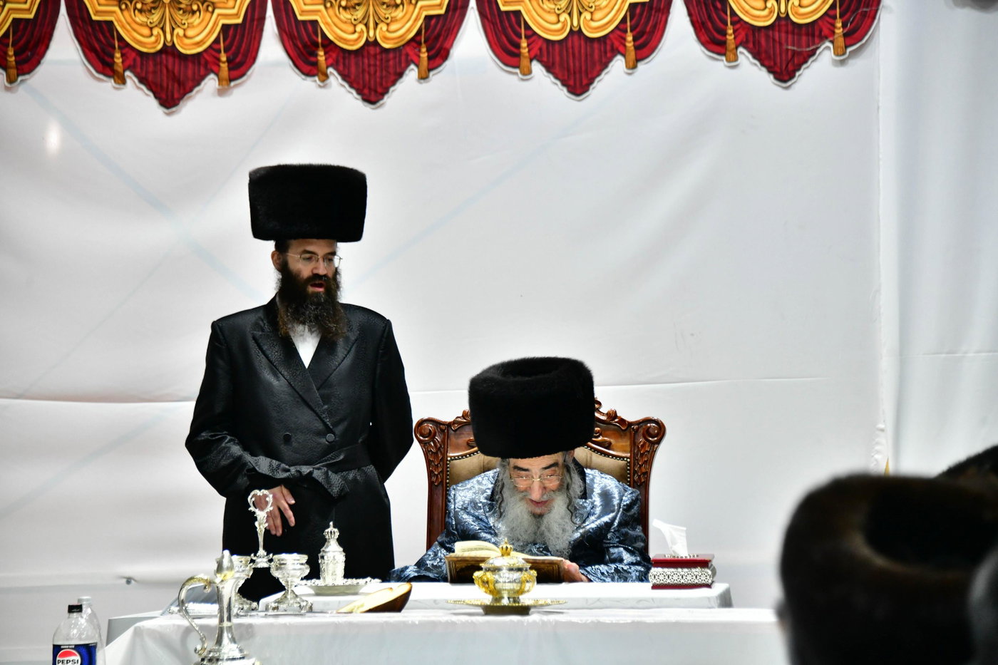 האדמו"ר מאלכסנדר בטיש חוה"מ סוכות