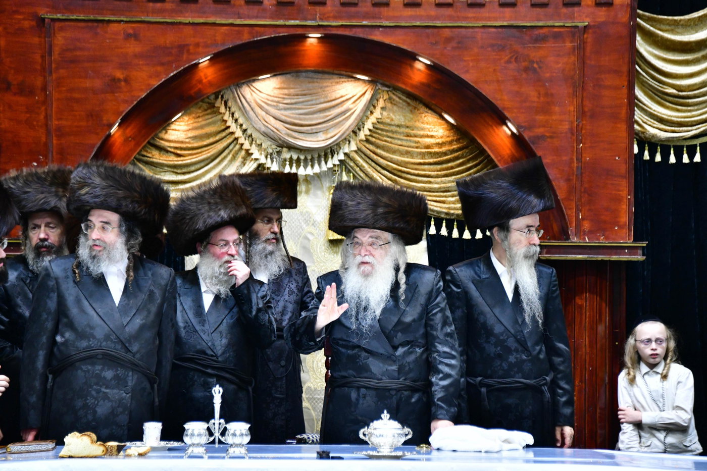 האדמו"ר מדארג בטיש חוה"מ סוכות