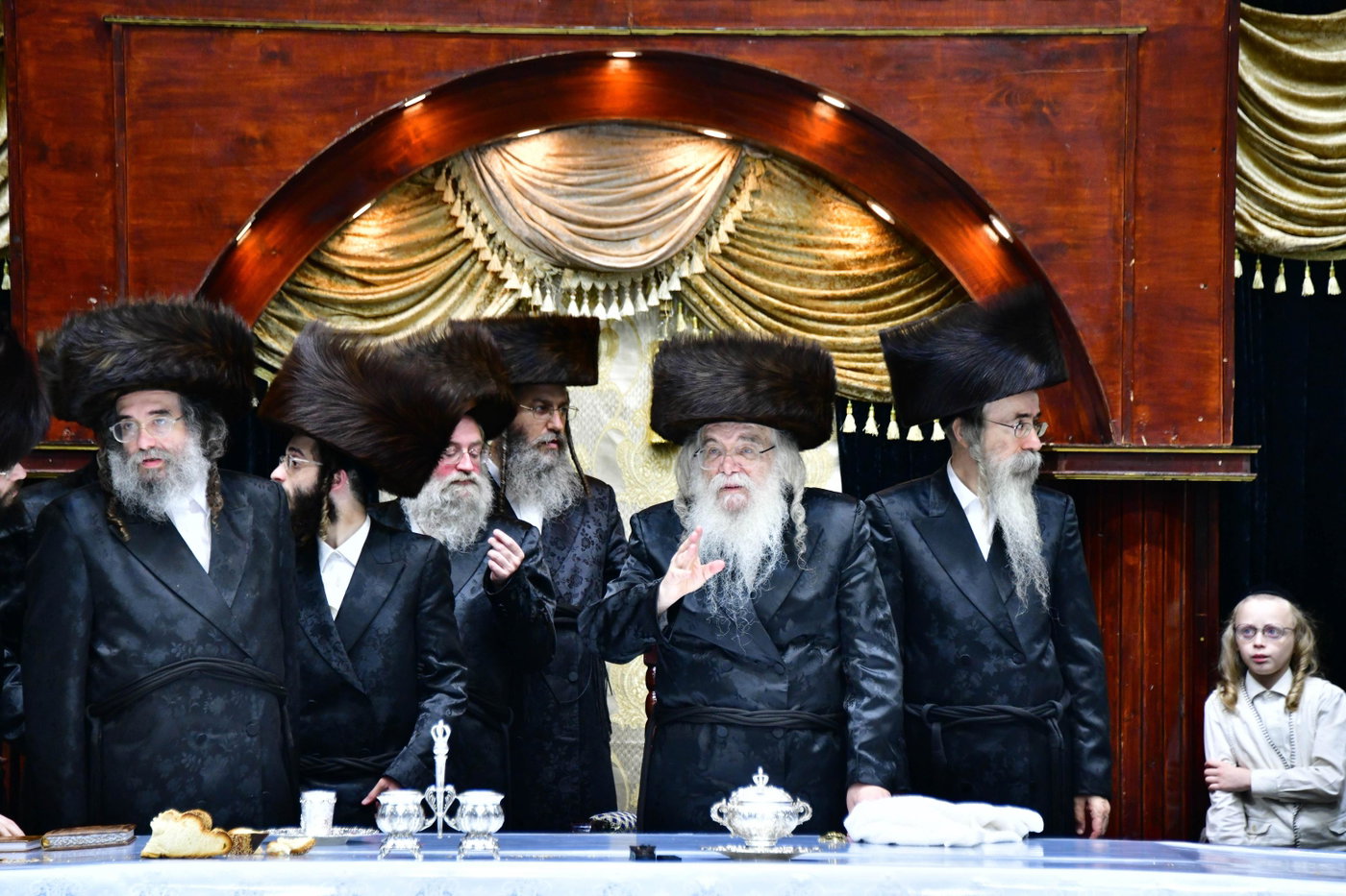האדמו"ר מדארג בטיש חוה"מ סוכות