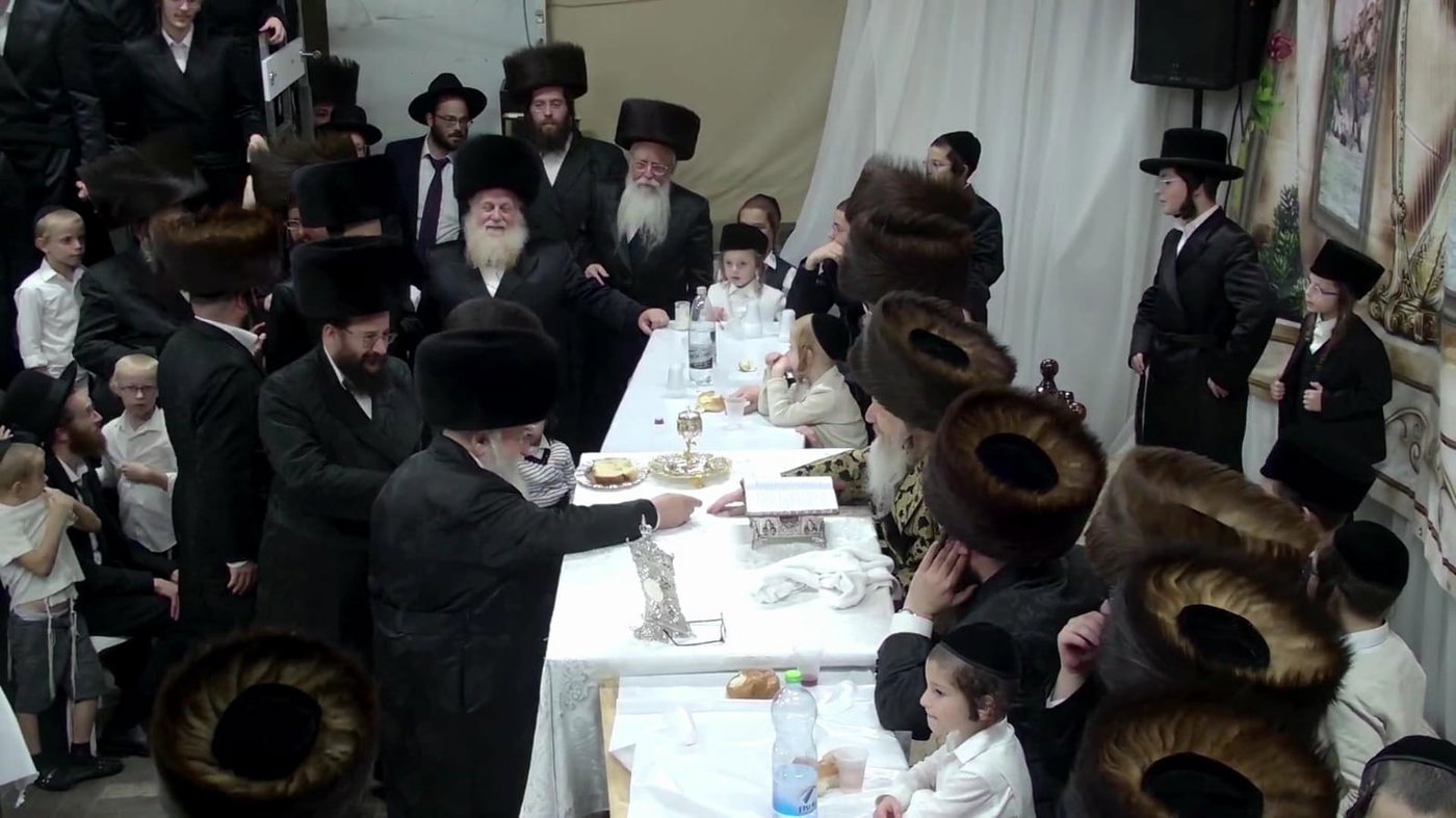 גולדקנופף ובבצ'יק בטיש חוה"מ בדזיקוב ויז'ניץ