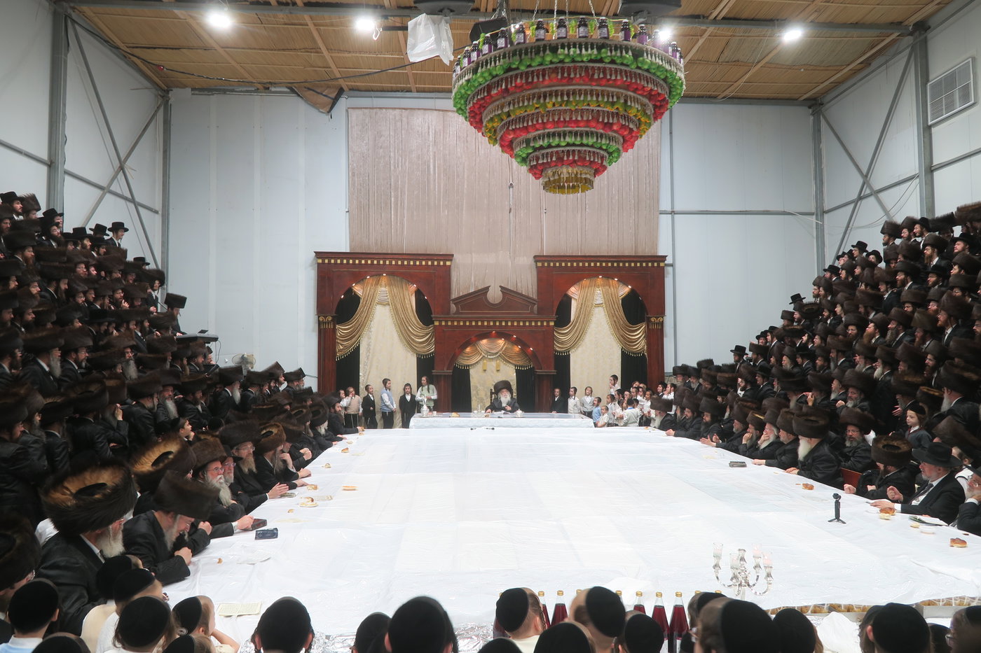 האדמו"ר מדארג בטיש חוה"מ סוכות