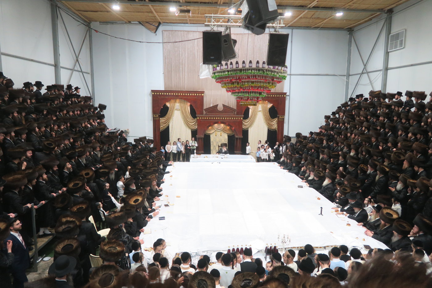 האדמו"ר מדארג בטיש חוה"מ סוכות