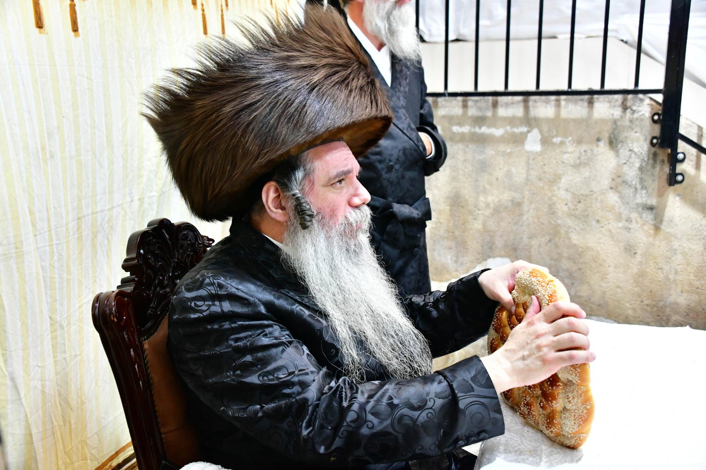 האדמו"ר מקוידינוב בשמחת בית השואבה