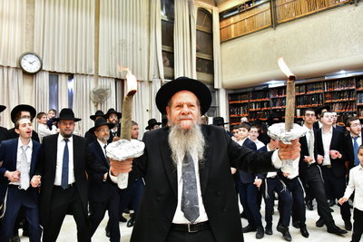 הגרמ"ש אדלשטיין בשמחת בית השואבה