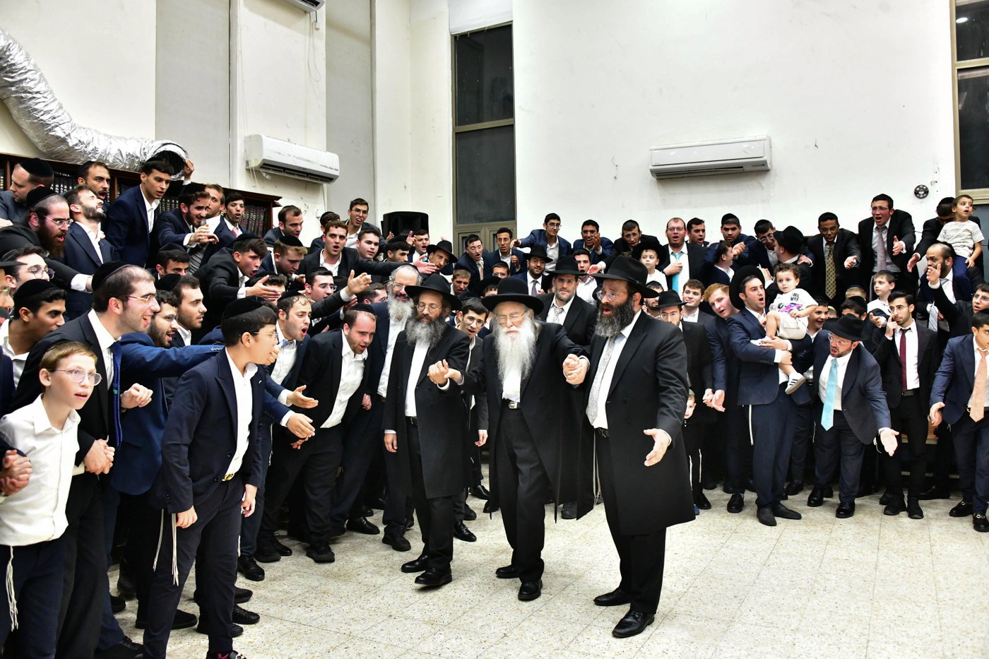 הגר"צ רוטברג בשמחת בית השואבה