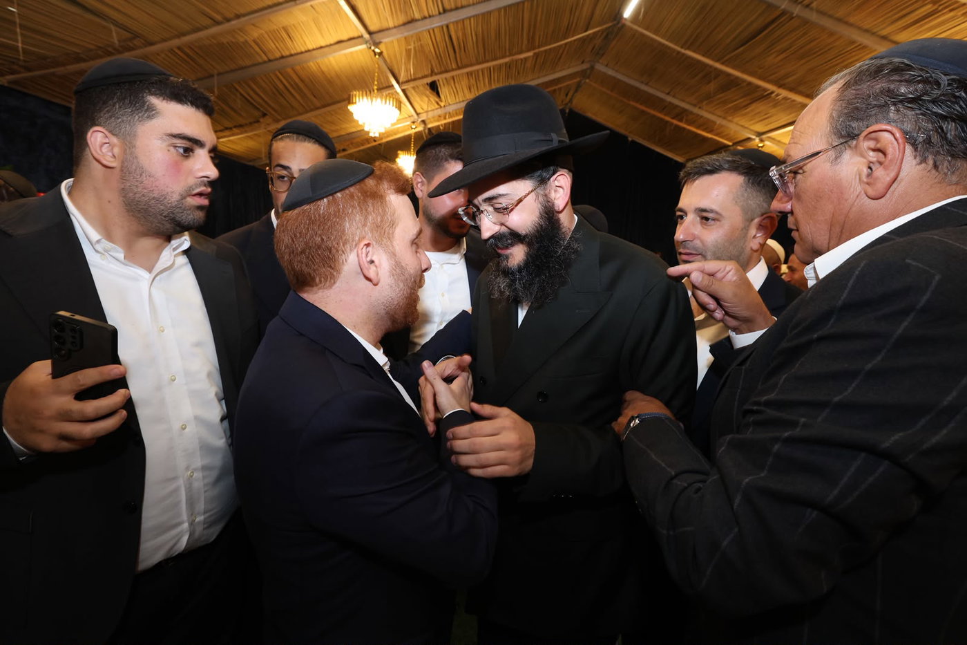 הכנסת ספר תורה בסוכות