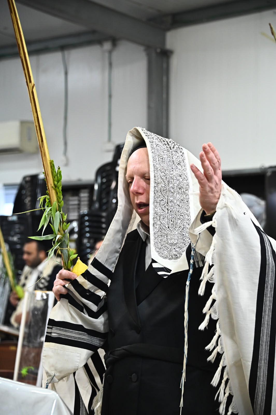 הרב ליאור גלזר בנטילת לולב
