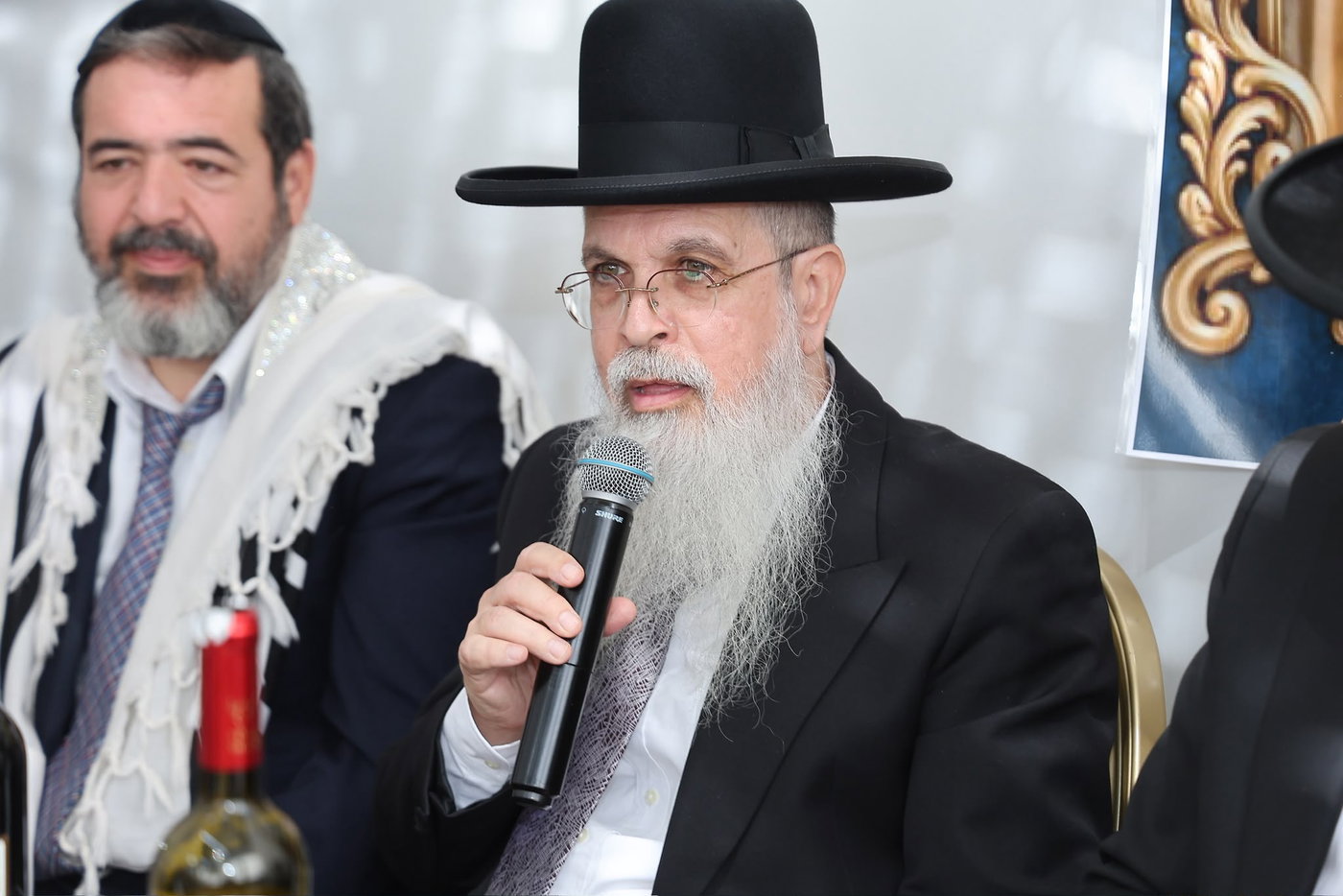 המסיבה בהיכל מרן