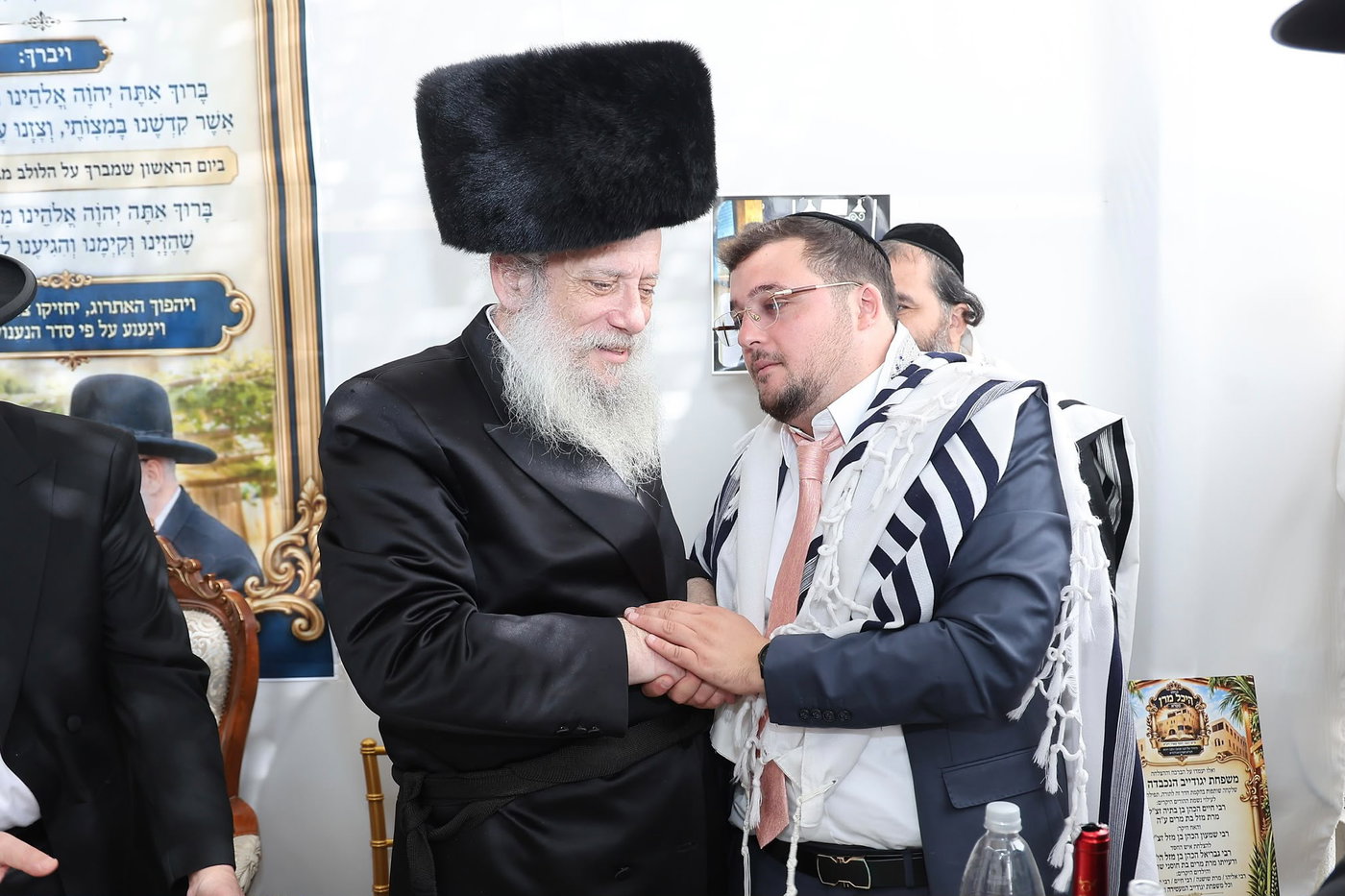 המסיבה בהיכל מרן