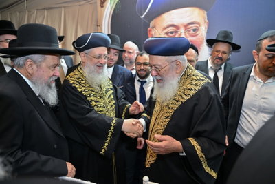 תיעוד מיוחד: המונים במעמד הקבלת פני רבו אצל הראש"ל הגרש"מ עמאר