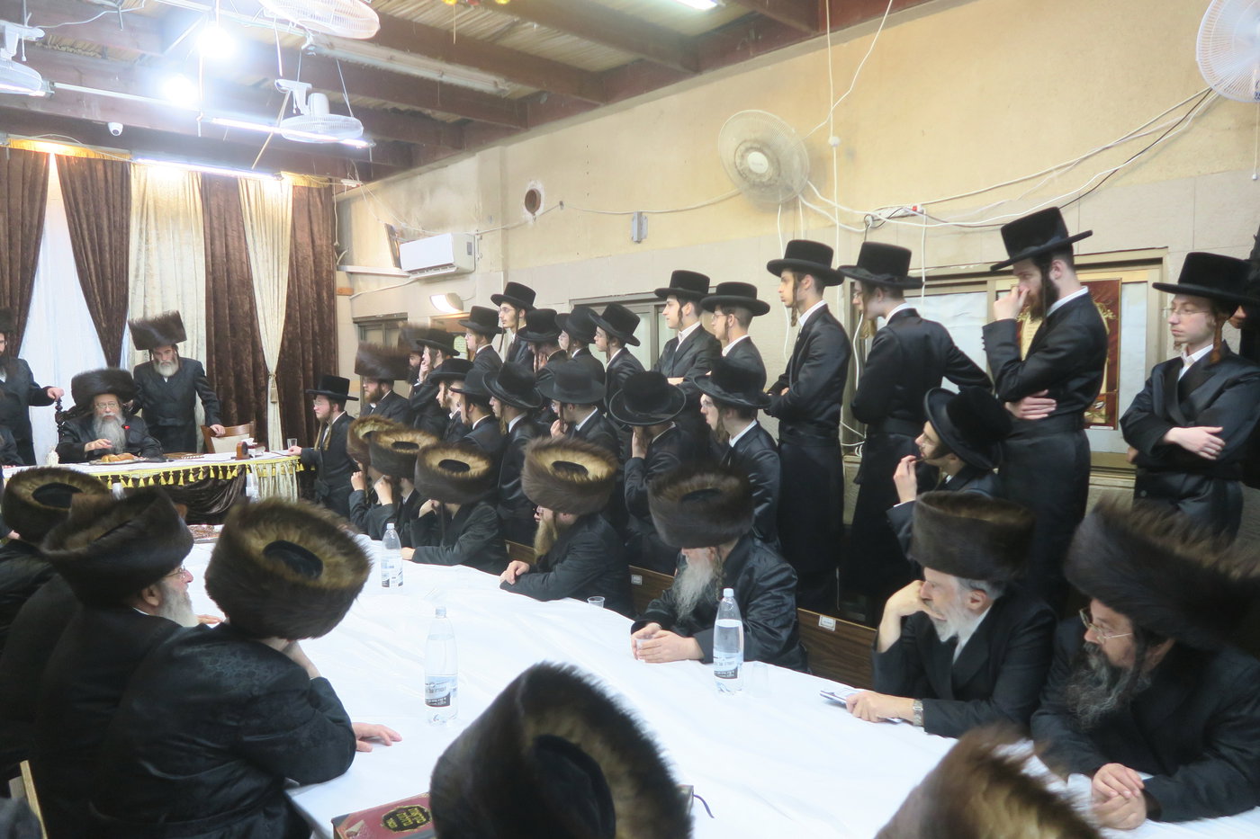 האדמו"ר משבט הלוי בטיש חוה"מ סוכות