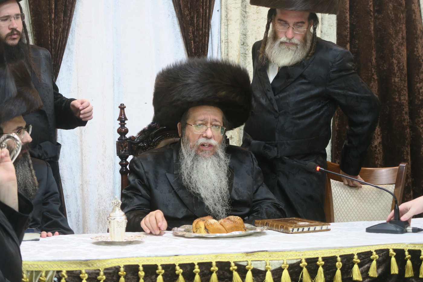 האדמו"ר משבט הלוי בטיש חוה"מ סוכות