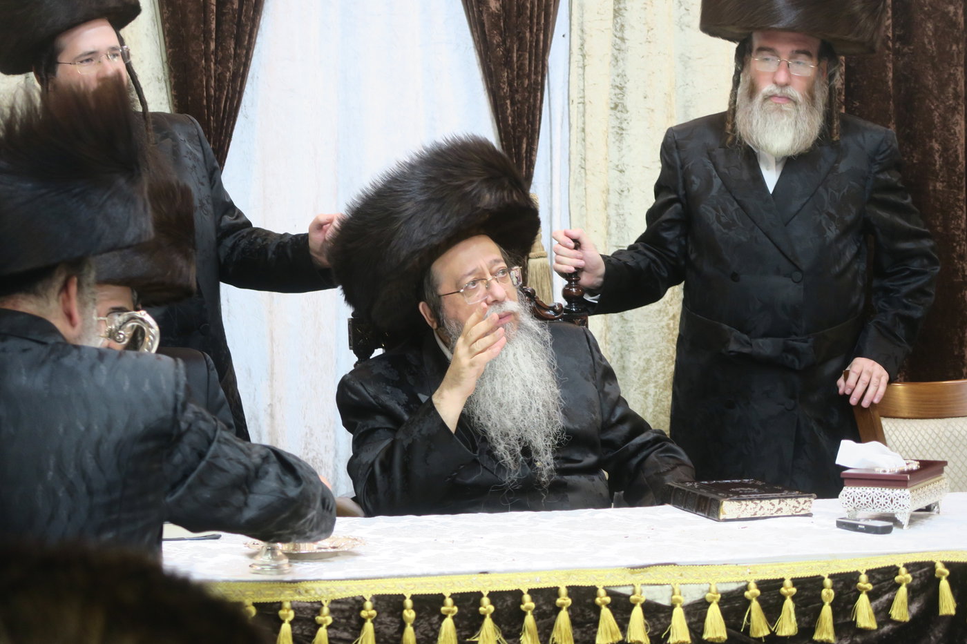 האדמו"ר משבט הלוי בטיש חוה"מ סוכות