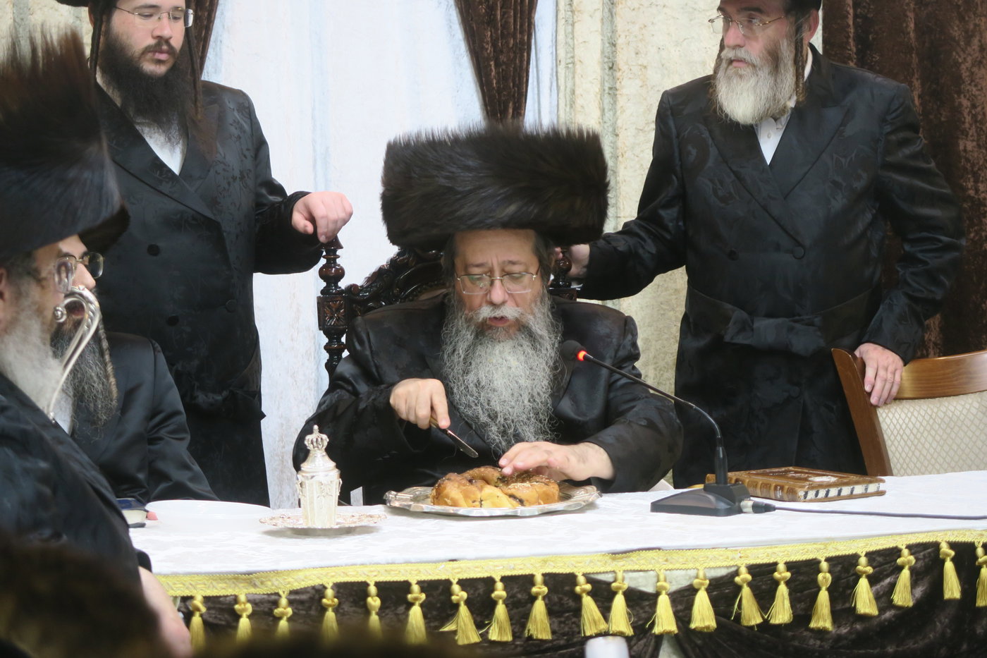 האדמו"ר משבט הלוי בטיש חוה"מ סוכות