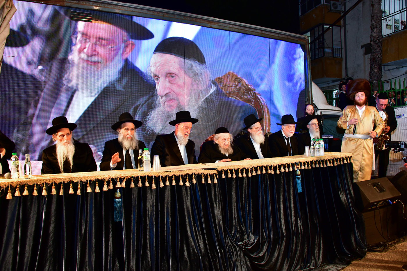 הקבלת פני רבו אצל הגר"ד לנדו