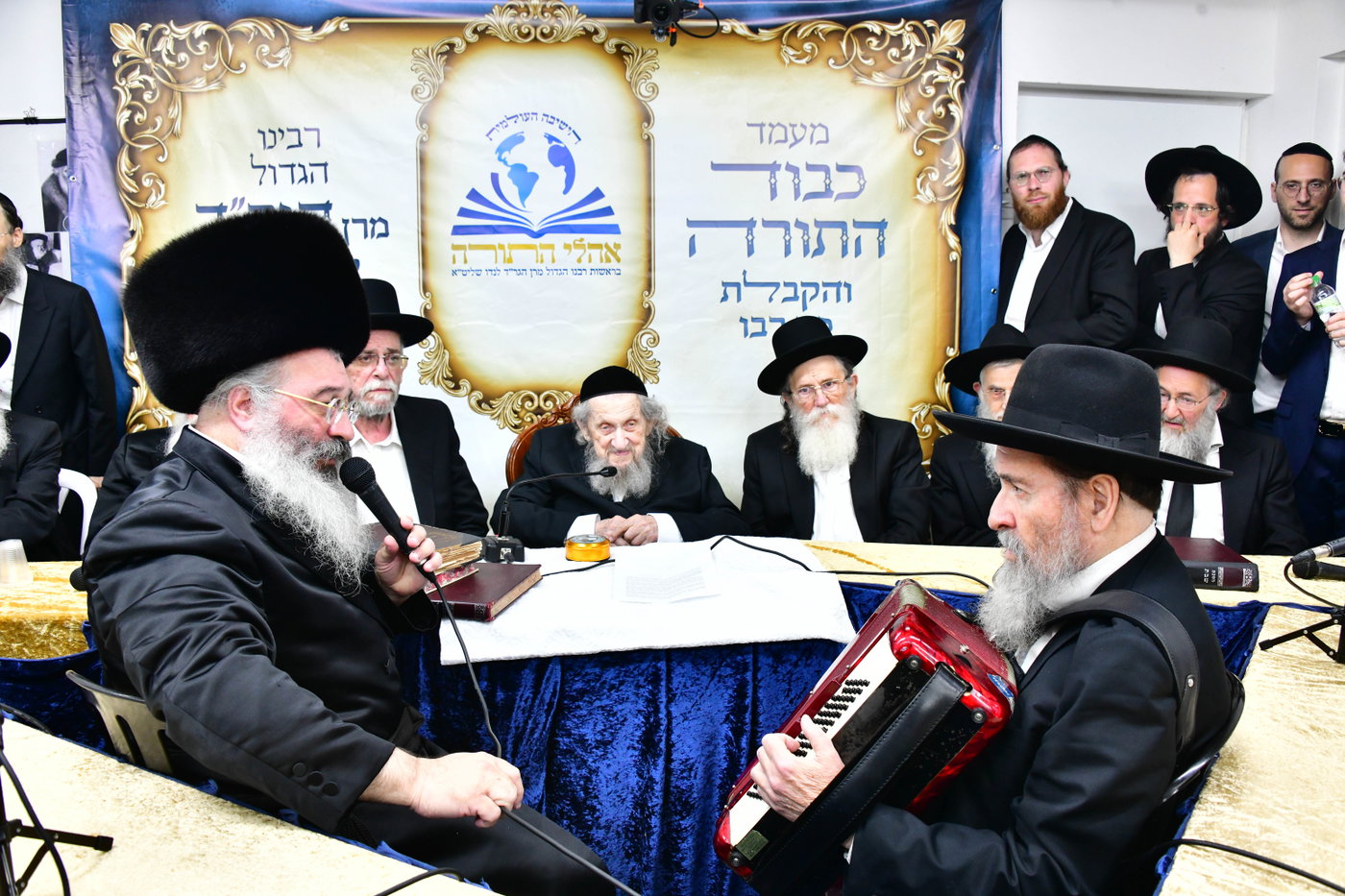 הקבלת פני רבו אצל הגר"ד לנדו