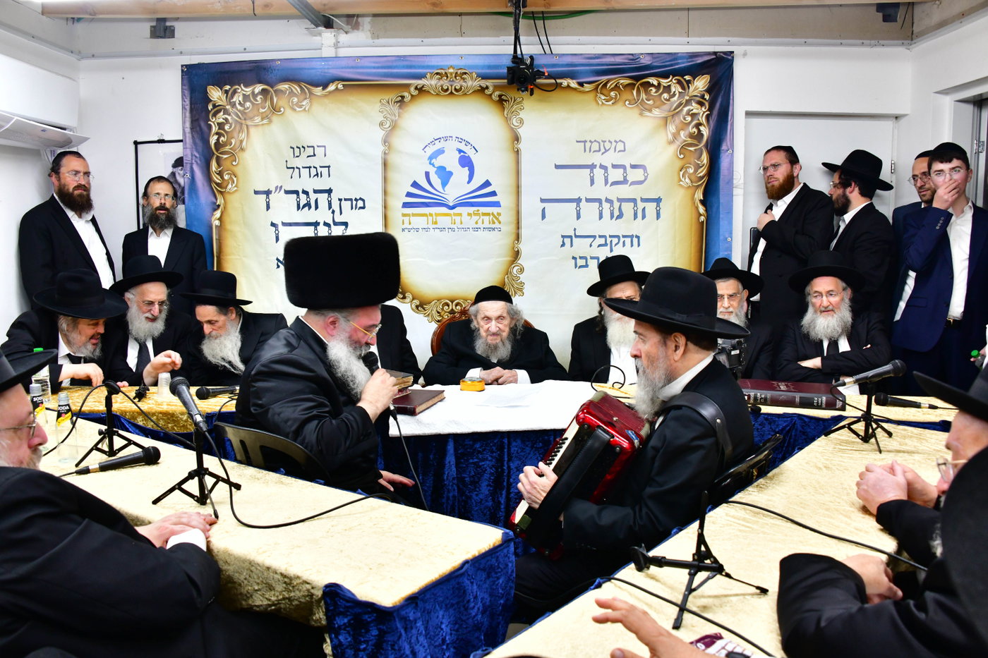 הקבלת פני רבו אצל הגר"ד לנדו