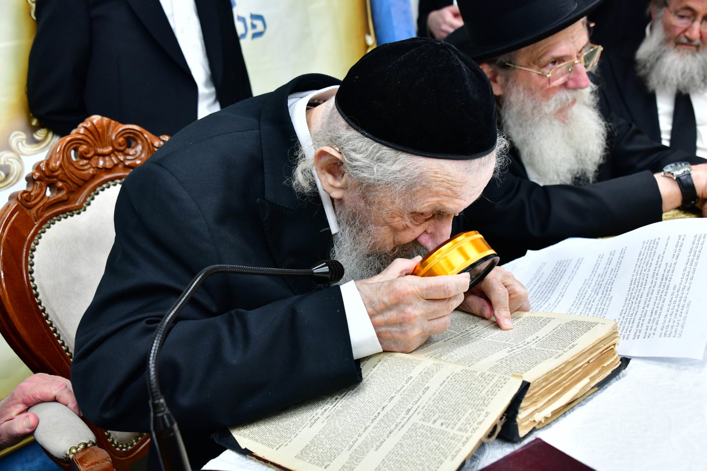 הקבלת פני רבו אצל הגר"ד לנדו
