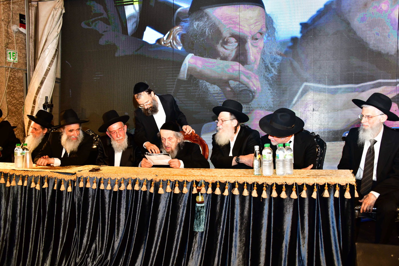 הקבלת פני רבו אצל הגר"ד לנדו