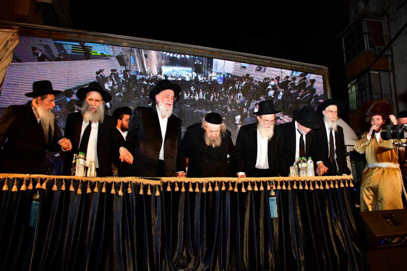 הקבלת פני רבו אצל הגר"ד לנדו