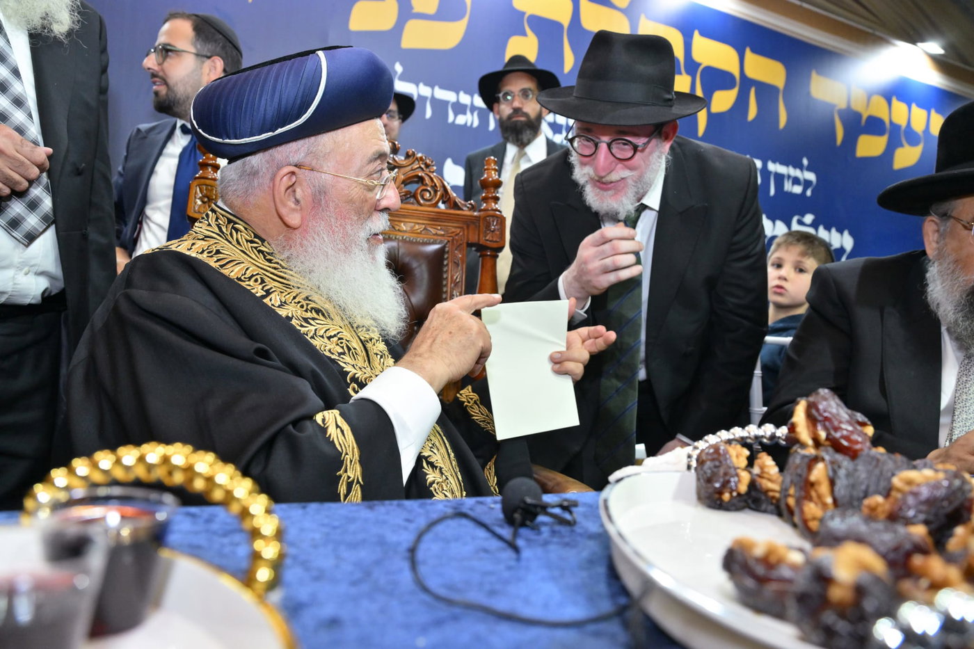 הקבלת פני רבן אצל הראש"ל הגר"ש עמאר 