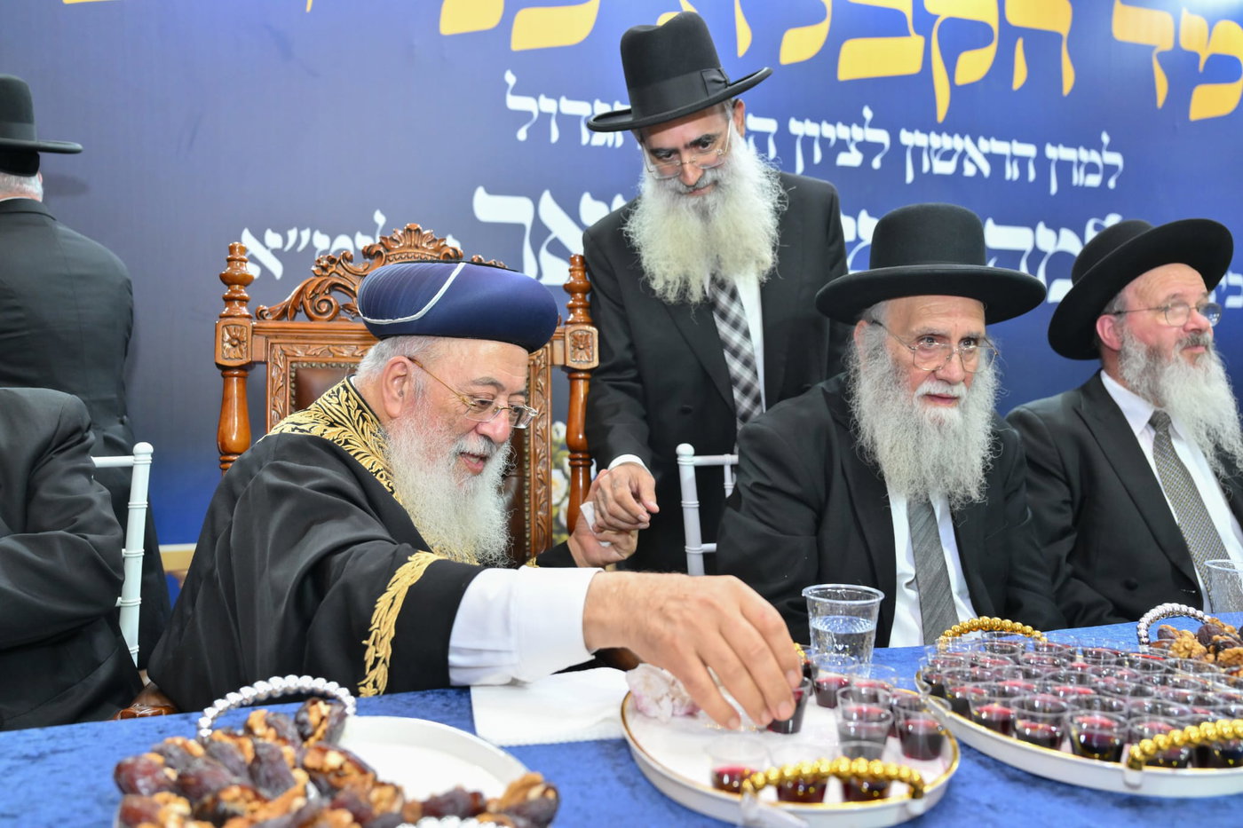 הקבלת פני רבן אצל הראש"ל הגר"ש עמאר 