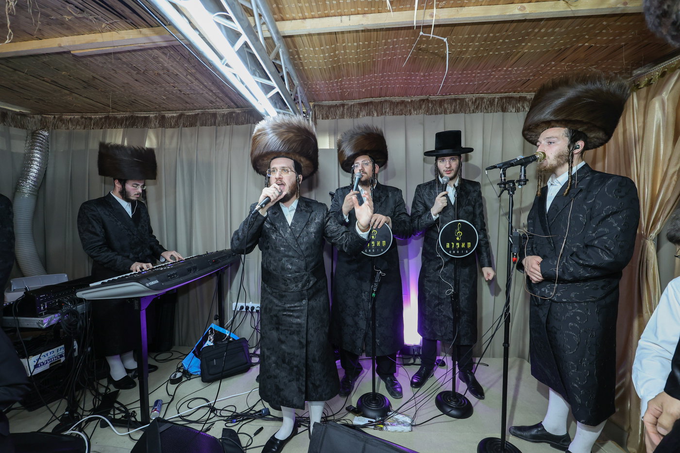 חג הסוכות אצל הגר"מ שטרנבוך