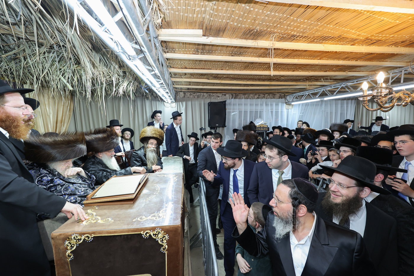 חג הסוכות אצל הגר"מ שטרנבוך