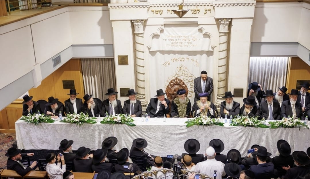 הקבלת פני רבו לראש"ל הגר"ד יוסף