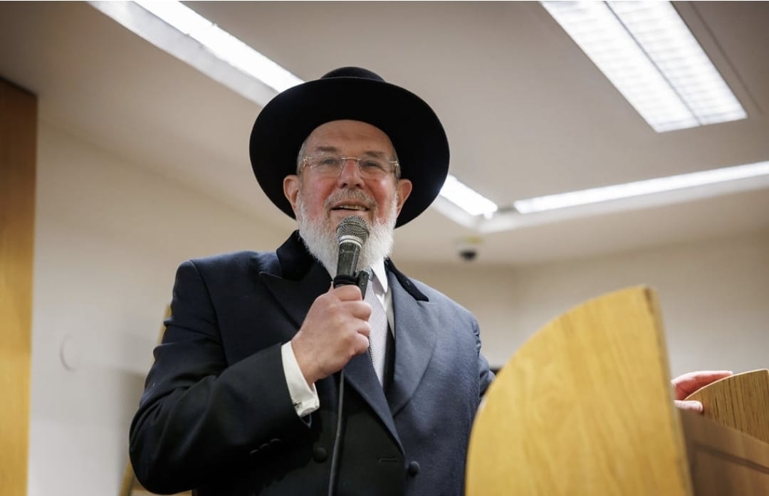 הקבלת פני רבו לראש"ל הגר"ד יוסף
