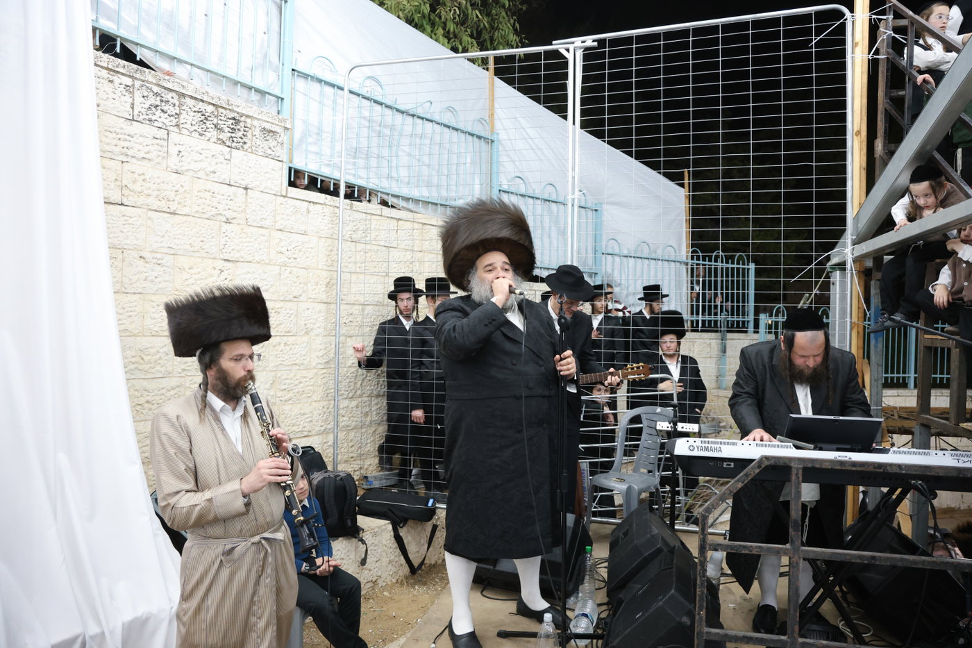 שמחת בית השואבה אצל הגרי"מ שכטר