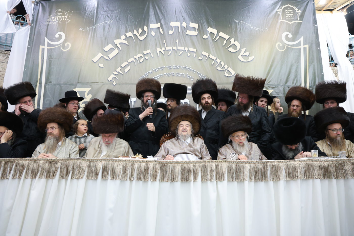 שמחת בית השואבה אצל הגרי"מ שכטר