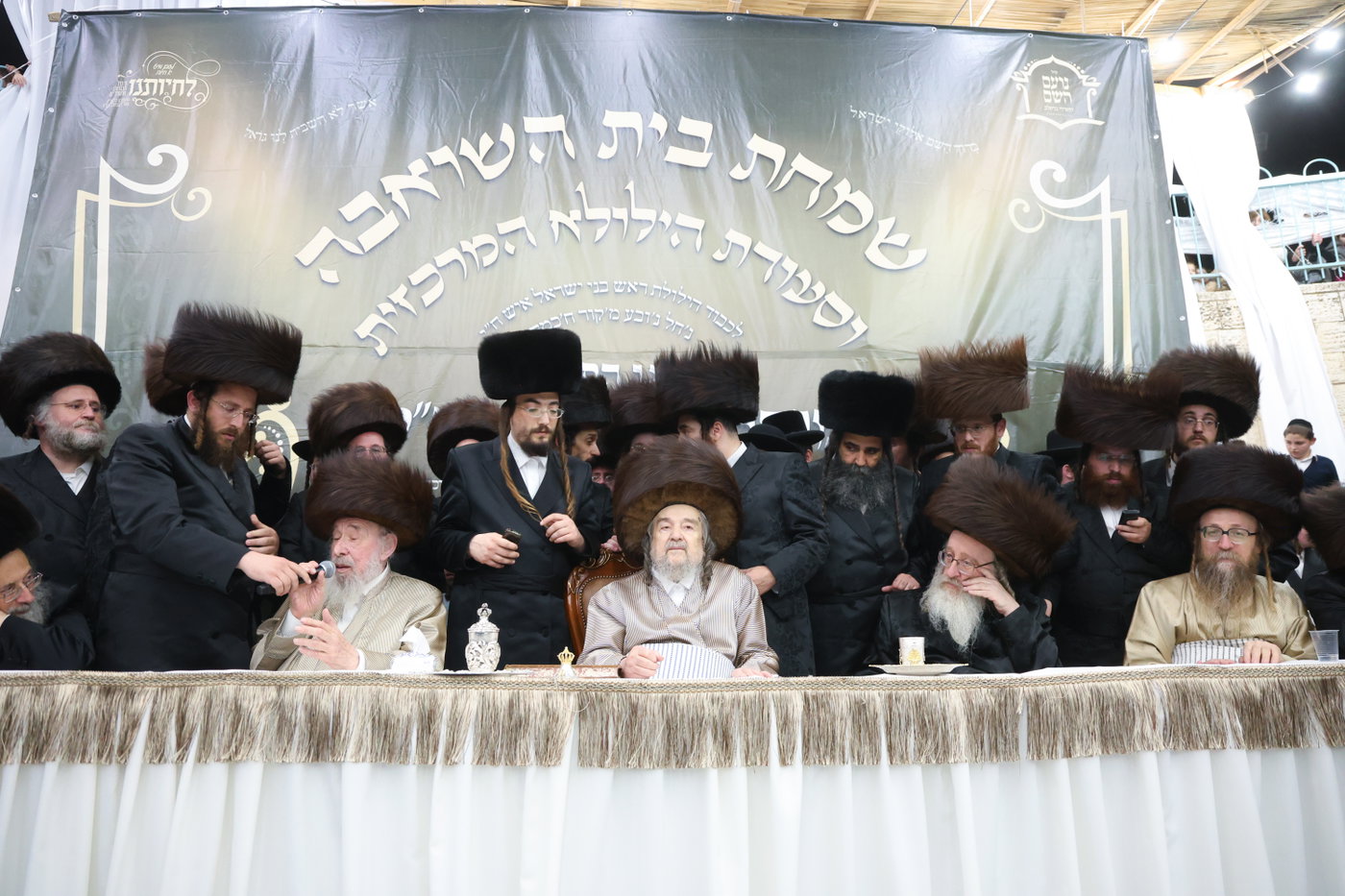 שמחת בית השואבה אצל הגרי"מ שכטר