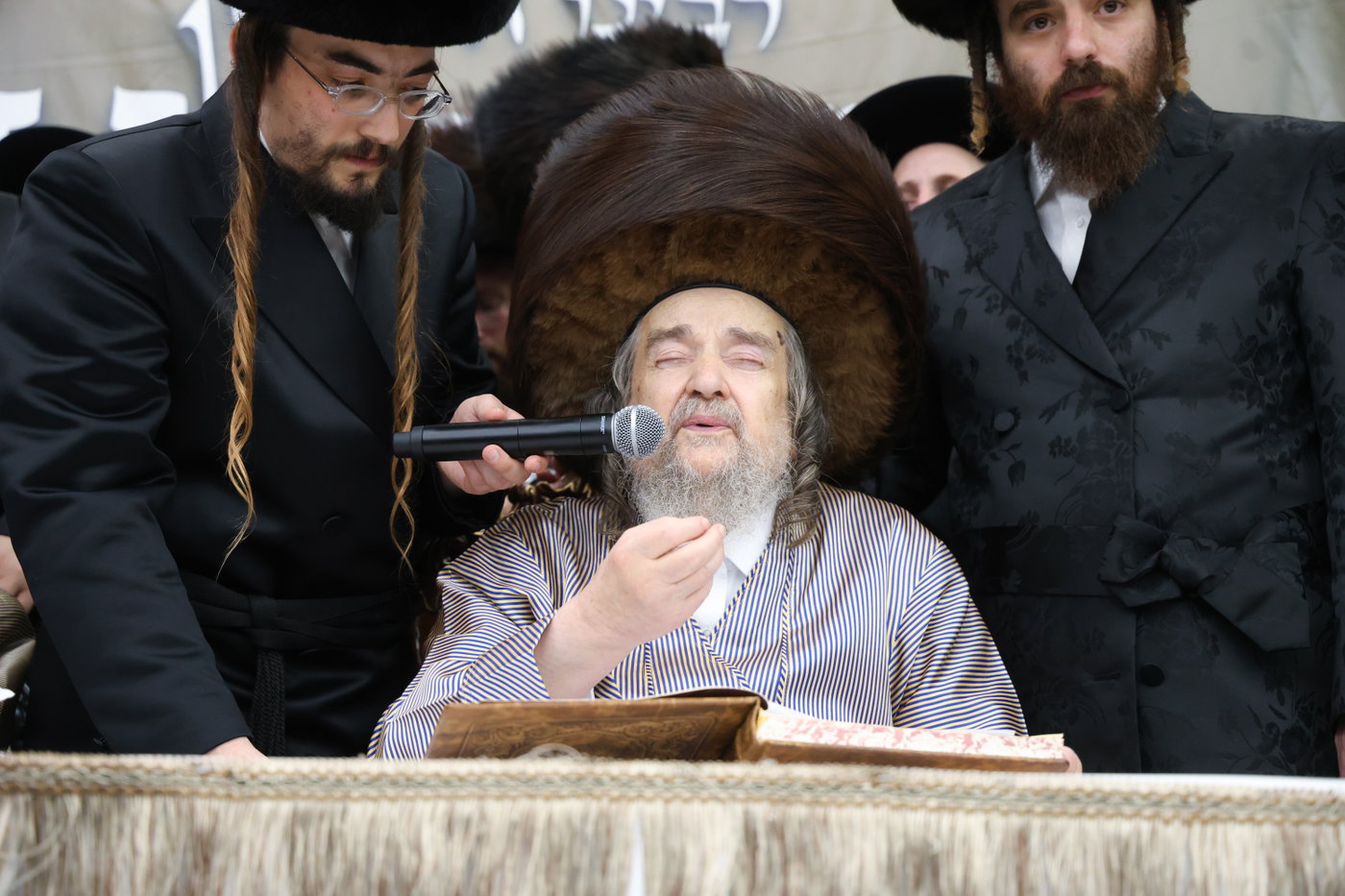 שמחת בית השואבה אצל הגרי"מ שכטר