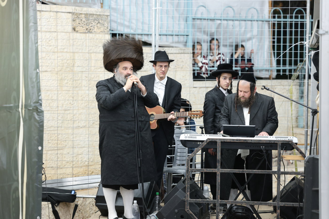 שמחת בית השואבה אצל הגרי"מ שכטר