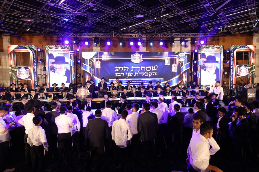 הקבלת פני רבו לכבודו של הגר"ש מחפוד