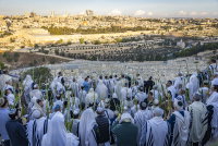 התחזית: מעונן חלקית, צפוי גשם מקומי | בשמחת תורה: תחול עליה בטמפרטורות