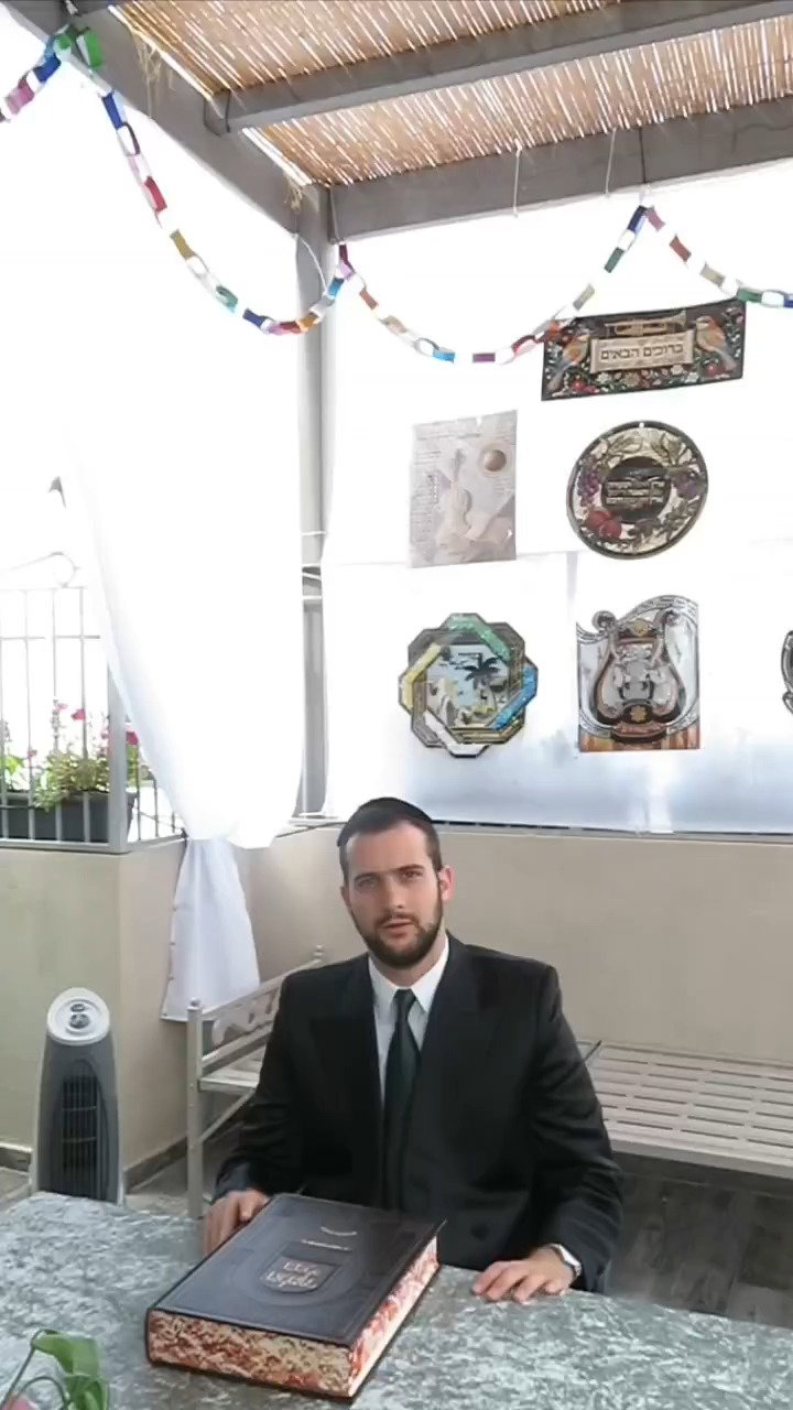 הרב יצחק ידידיה שינפלד בוורט מיוחד לשמחת תורה