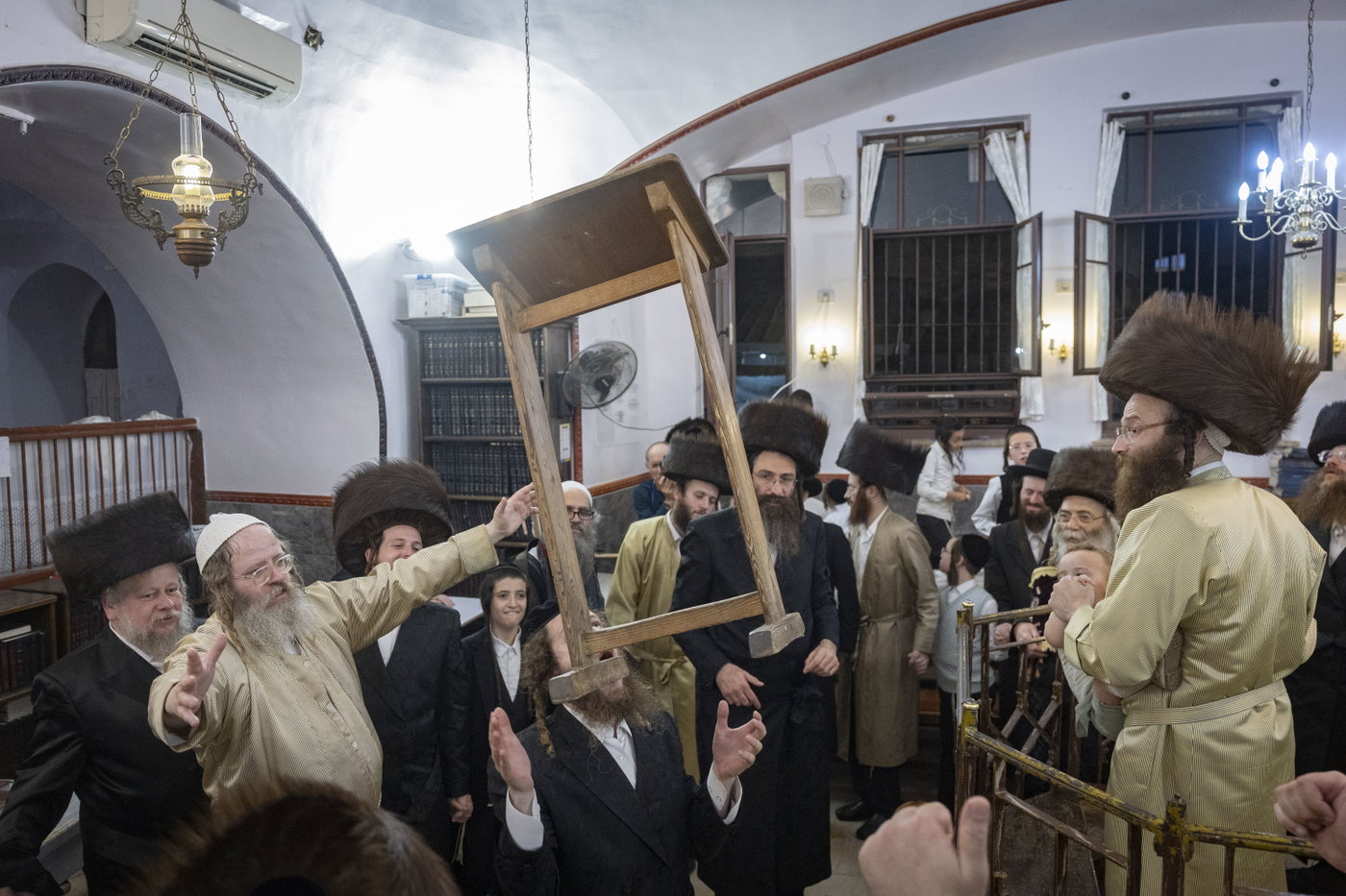 הקפות שניות בשטיבלעך ב'מאה שערים'