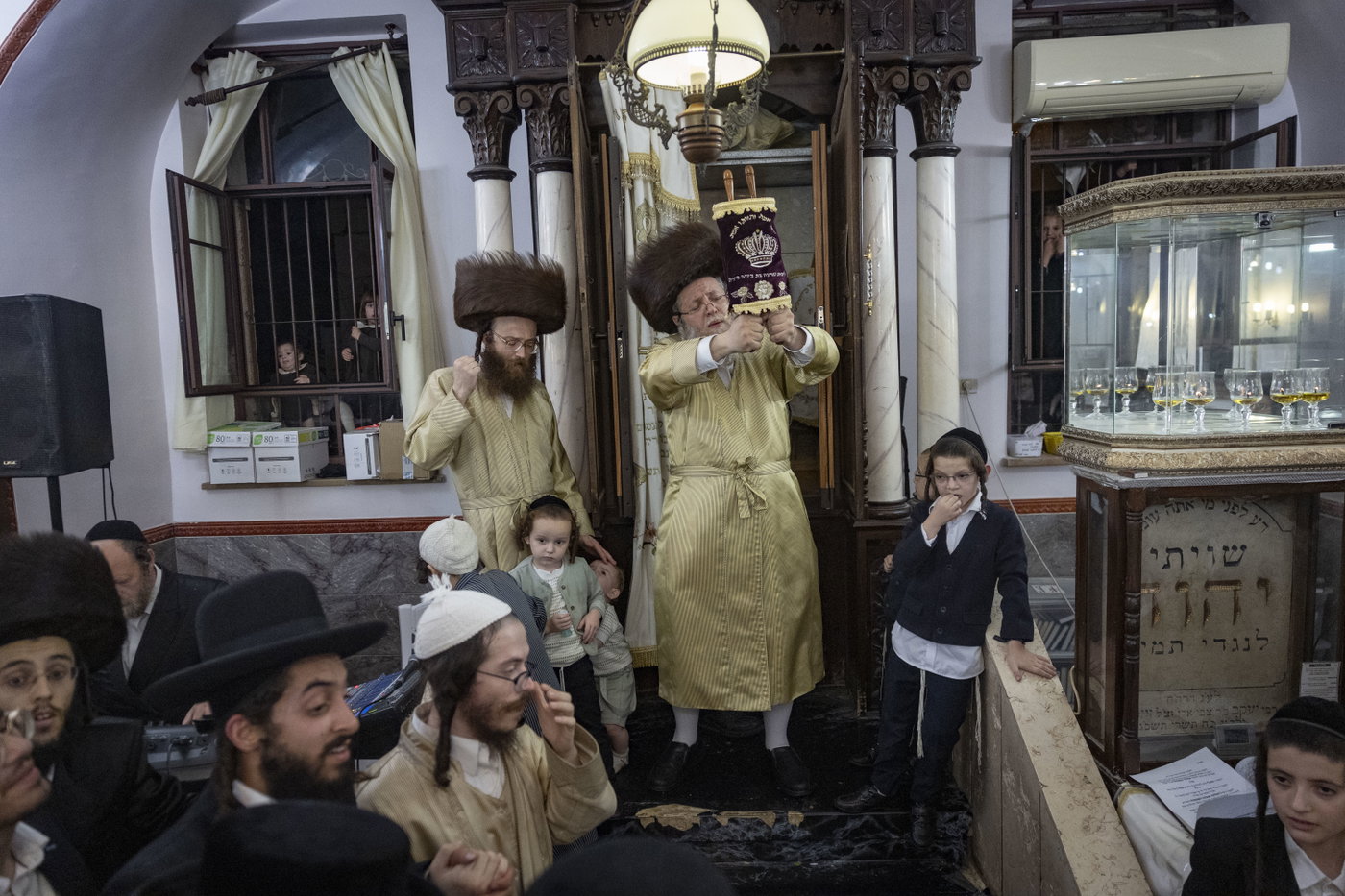 הקפות שניות בשטיבלעך ב'מאה שערים'