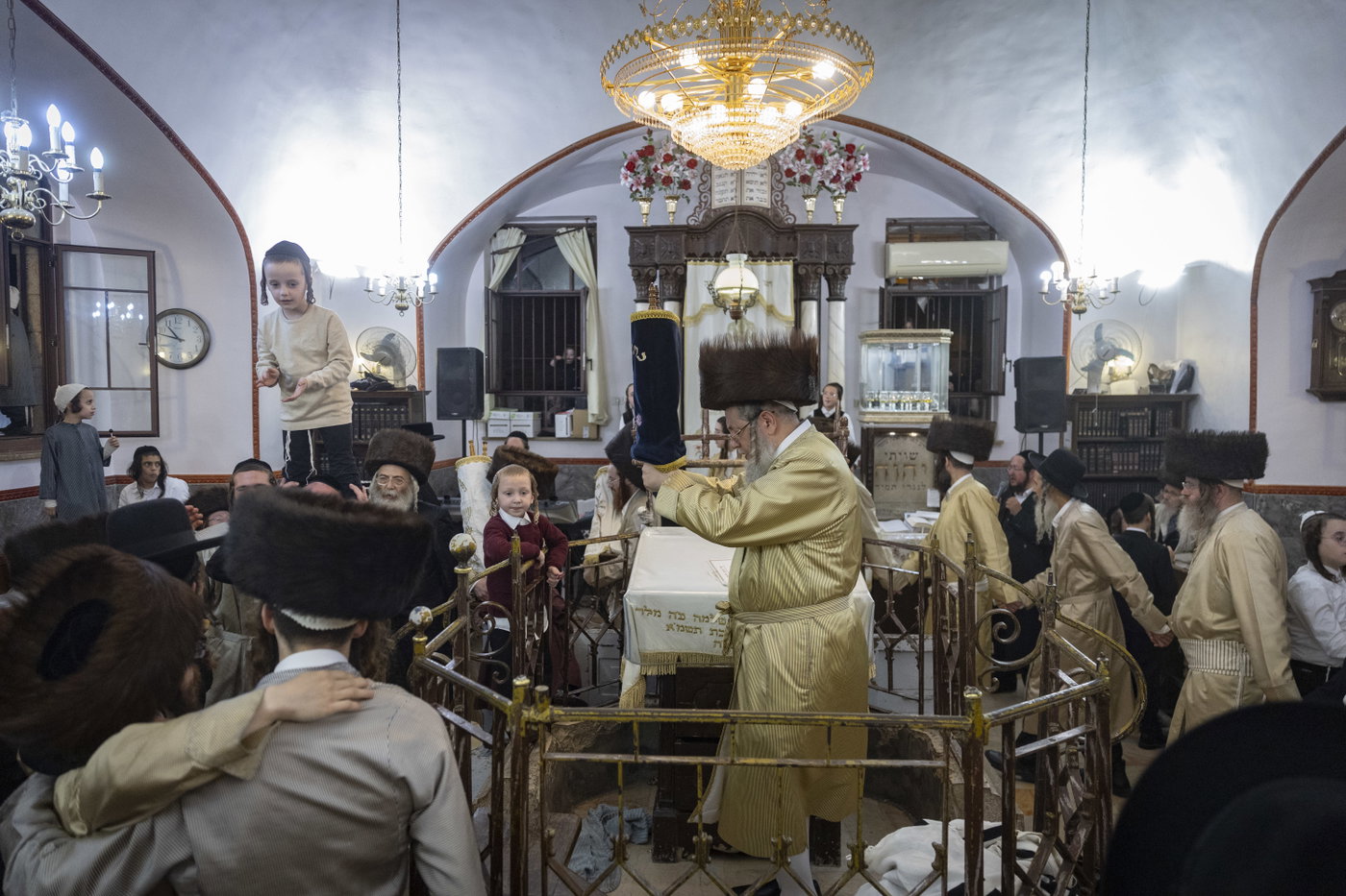 הקפות שניות בשטיבלעך ב'מאה שערים'