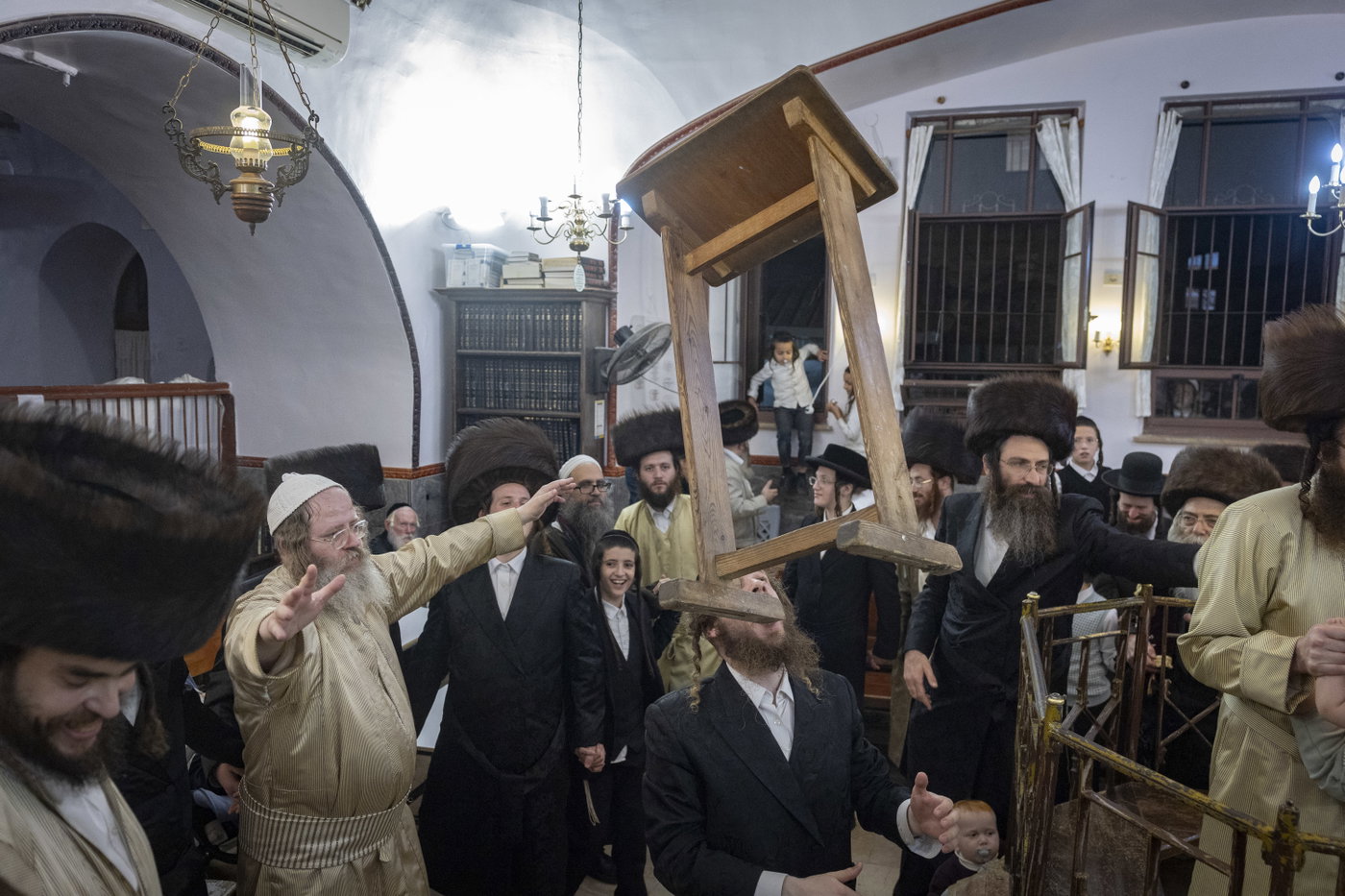 הקפות שניות בשטיבלעך ב'מאה שערים'
