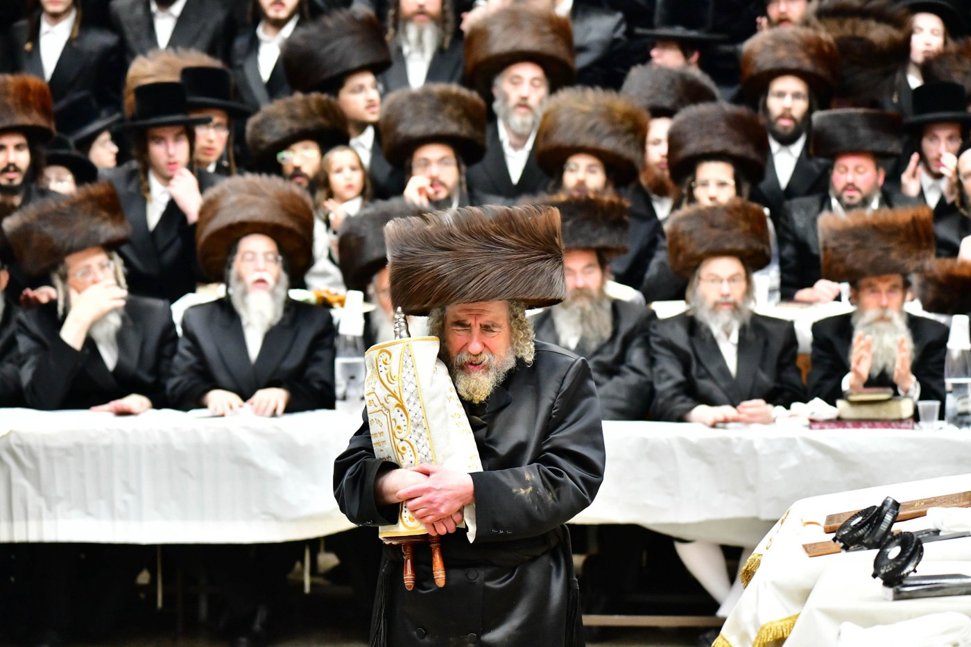 הקפות שניות בחצה"ק רחמסטריווקא 